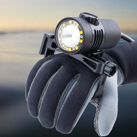 Infinity Flux Control zur Steuerung der Tauchlampe SCALEO infinity